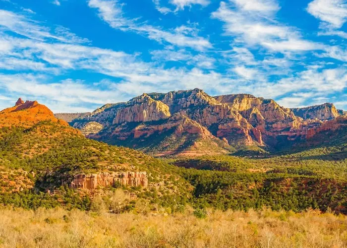 Mountain View Lookout-uptown Walkable Red Rock Views