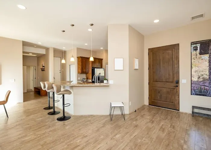 Mountain View Lookout-uptown Walkable Red Rock Views Casa vacanze