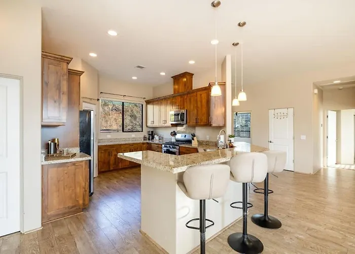 Mountain View Lookout-uptown Walkable Red Rock Views Casa vacanze Sedona